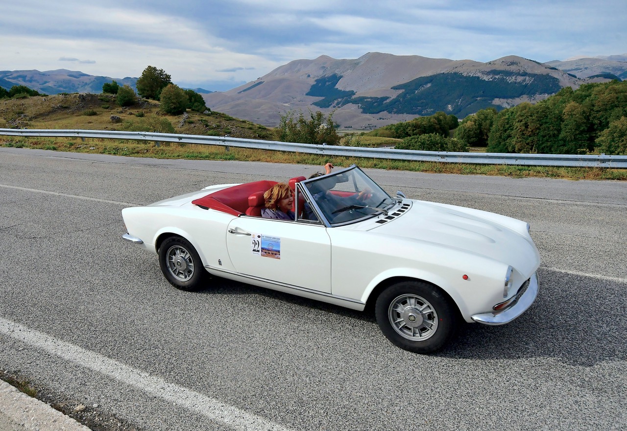 Fiat 124 spider di Alessandra Tarquini e Mariateresa Colizza